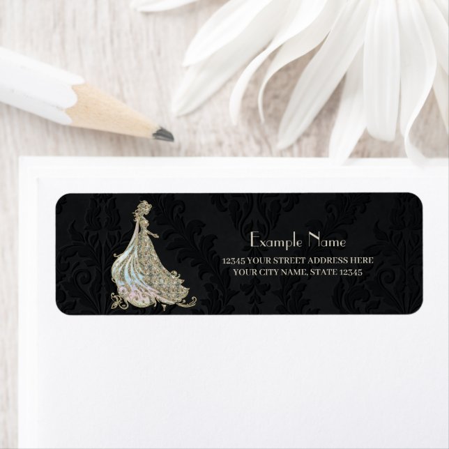 Etiqueta Elegancia en oro y negro. (In situ)