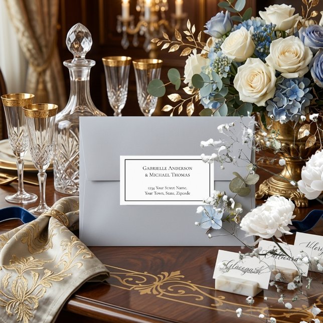 Etiqueta Elegant Black Border White Text Address Labels (Subido por el creador)