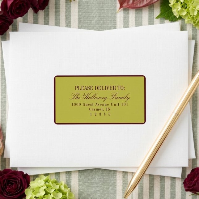Etiqueta Elegant Script Chartreuse Burgundy Boda Formal (Elegant Script Chartreuse Burgundy Formal Wedding Label)