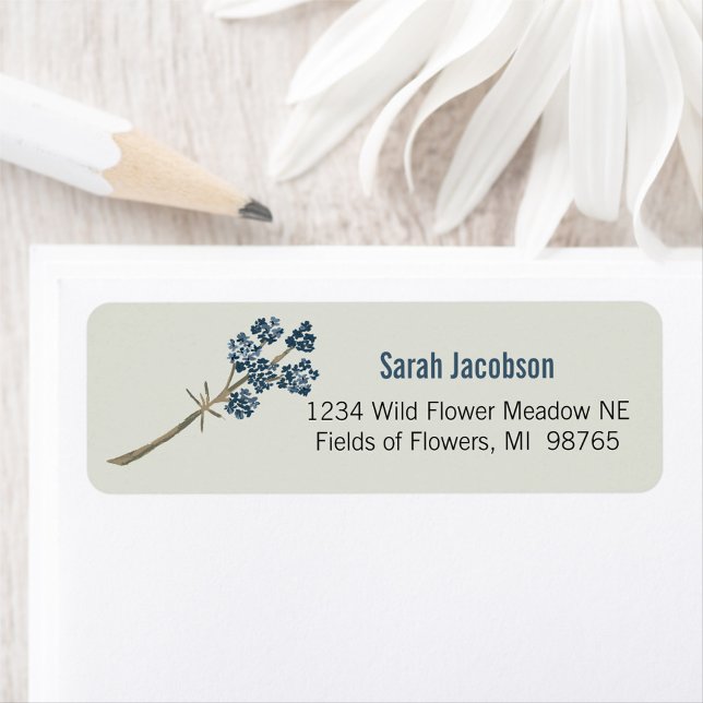 Etiqueta Elegante Estacionamiento Botánico Floral Azul (Elegant Blue Floral Botanical Stationery Label from Studio Posies.)