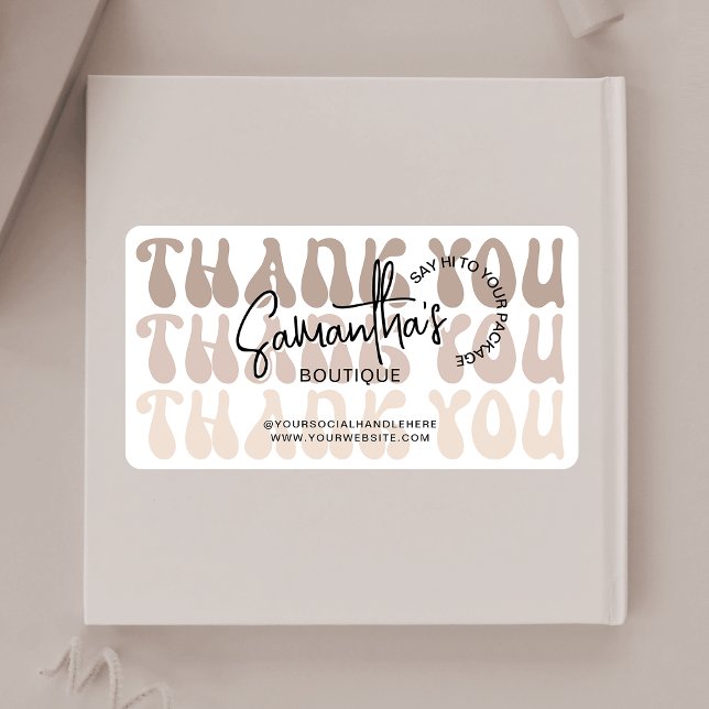 Etiqueta Empresas Retro Beige Gracias Por Comprar (Add the finishing touch to your parcels with these trendy beige & white business thank you stickers)