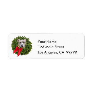 Etiqueta Fawn Colorido PitBull en Navidades Wreath y Bow Ro
