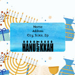 Etiqueta Feliz Hanukkah Menorah<br><div class="desc">Celebrar ocho días y ocho noches del Festival de las Luces con tarjetas Hanukkah y regalos. El festival de las luces está aquí. Encienda la menorah, juegue con el dreidel y festín sobre los lagos y los suganiots. Celebra el espíritu de Hanukkah con amigos, familia y seres queridos deseándoles Feliz...</div>
