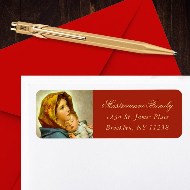 Etiqueta Festividad religiosa de Madonna y Navidades infant (Madonna & Child religious Christmas card return address label in red and gold for Christians.)