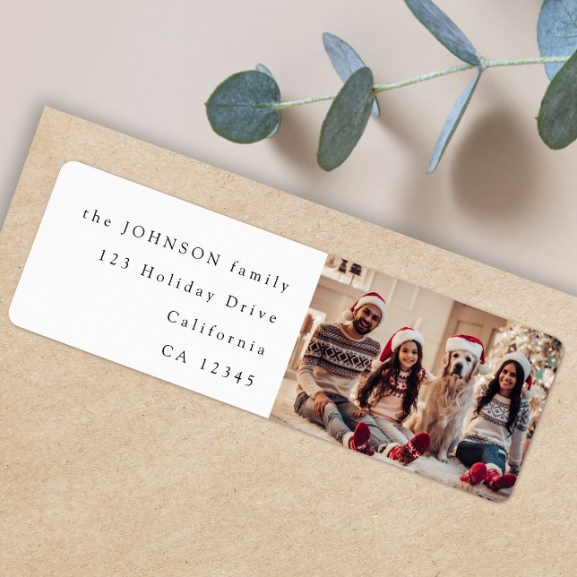 Etiqueta Foto mínima de Navidades | Retrato familiar modern (Family photo return label by Guava for festive holiday mail with matching holiday cards)