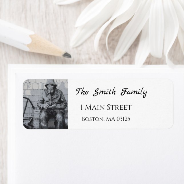 Etiqueta Gloucester Fisherman arreglando su dirección de la (In situ)