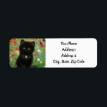 Etiqueta Gustav Klimt Kitten<br><div class="desc">¡Devolver etiquetas de direcciones con un gatito de Gustav Klimt! Este gatito negro lleva un collar de plata y se sienta en un campo de flores rojas,  azules,  blancas y amarillas. ¡Un regalo maravilloso para los amantes del gato y del arte austriaco!</div>