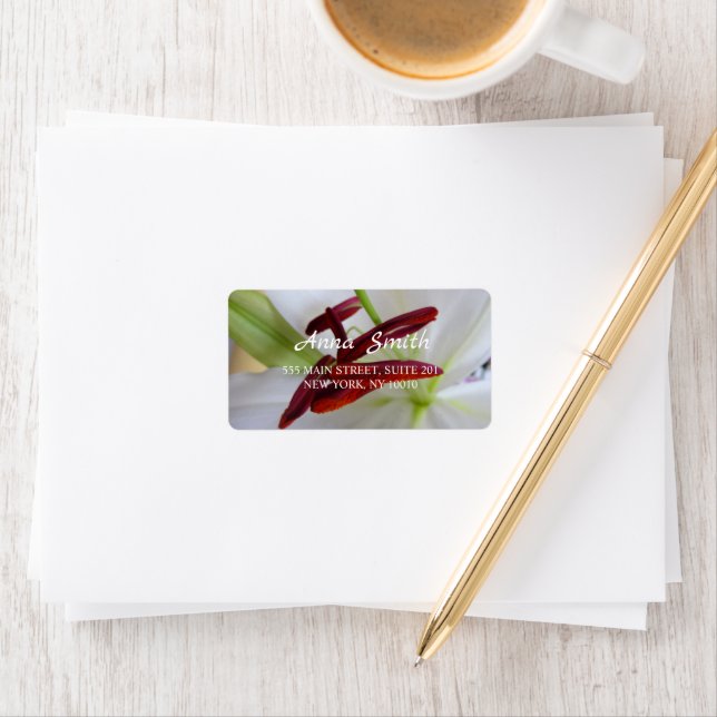 Etiqueta Lirio blanco, flor. (In situ)