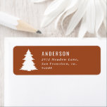 Etiqueta Merry Christmas graphic tree retro terracotta<br><div class="desc">Navidades más hermosos diseño gráfico de la tipografía de terracota diseño de la etiqueta de dirección de vacaciones. Con texto y árbol dibujados a mano modernos</div>