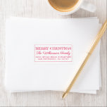 Etiqueta Merry Christmas Red Return Address<br><div class="desc">Añade un poco más de alegría a tus tarjetas de vacaciones e invitaciones con nuestras etiquetas de la dirección de retorno de Feliz Navidad. Este elegante diseño de Navidades presenta 'Feliz Navidad' en caligrafía roja elegante y tipografía moderna. Simplemente agrega tu nombre y dirección. Diseñado exclusivamente para usted por Happy...</div>