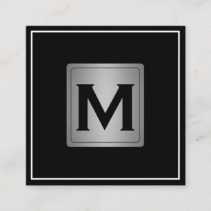 Etiqueta metálica clásica plateada con monograma