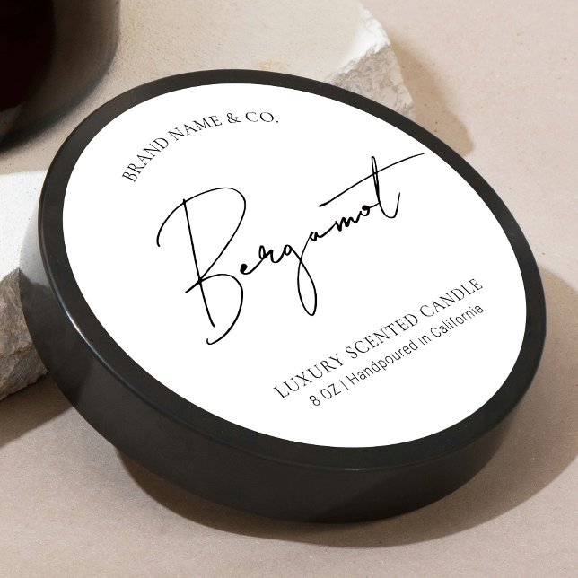 Etiqueta mínima simple profesional para la tapa de (Minimalist modern round candle stickers with trendy script font and simple layout)