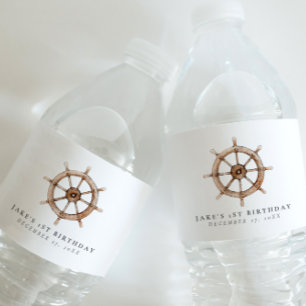 Etiqueta minimalista de botella de agua náutica