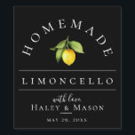 Etiqueta moderna de bebida negra de Limoncello<br><div class="desc">limón y hojas color agua de bonito,  etiqueta de bebida limoncello. Diseñado para coincidir con nuestra colección Citrus Orchard. El color de fondo,  mostrado en negro,  se puede personalizar.</div>