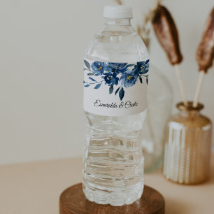 Etiqueta moderna del frasco de agua azul floral