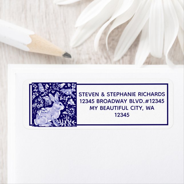 Etiqueta Navy Blue Rabbit Bunny Bird Floral Dedham Delft (In situ)