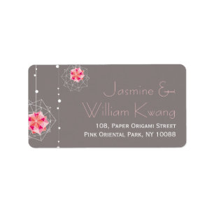 Etiqueta Ornamentos colgantes de color rosa alumbran a Boda