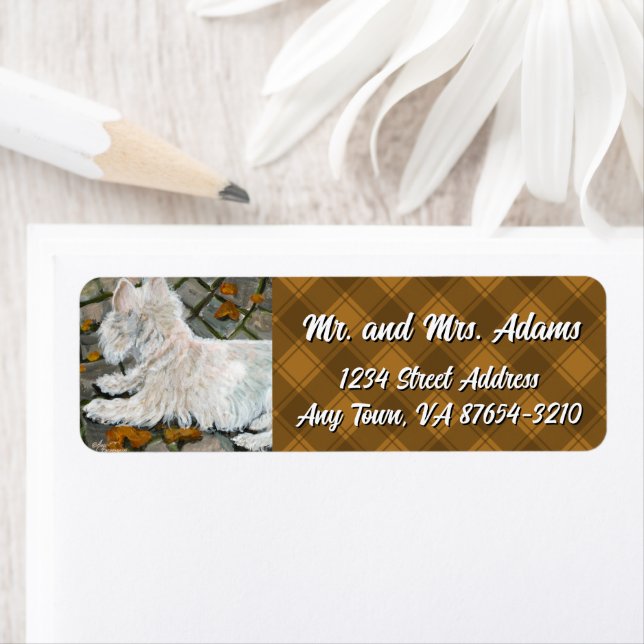 Etiqueta Otoño deja a Westie en patio (In situ)