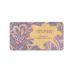 Etiqueta Paisley y estampado de plores