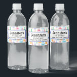 Etiqueta Para Botella De Agua Beakers and Flask Fun Science Pattern Cumpleaños<br><div class="desc">Etiquetas de botellas de agua para eventos con un patrón divertido y colorido. Los investigadores científicos vivirán con vasos y frascos de diferentes formas y tamaños en colores alegres y brillantes.</div>
