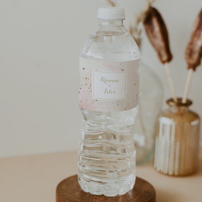 Etiqueta Para Botella De Agua Boda de caligrafía acuática Gold Confetti (Subido por el creador)