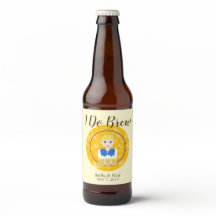 Diseño con una chica agradable sirviendo cerveza