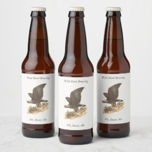 Etiqueta Para Botella De Cerveza El águila dorada (Aquila chrysaetos) Imagen de páj