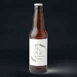 Etiqueta Para Botella De Cerveza follaje dorado geométrico elegante acuarela<br><div class="desc">diseño moderno y audaz con un marco geométrico dorado con un hermoso follaje acuático. Esta elegante colección rústica es una gran adición a una boda de otoño o primavera y cuenta con todos los productos que necesitará para su día especial - ahorre fechas,  invitaciones,  planificadores de mesa y más.</div>