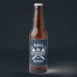 Etiqueta Para Botella De Cerveza Funny BBQ Grill Master Barbacoa Personalizada King<br><div class="desc">Funny BBQ Grill Master Barbacoa Personalizada Mejor</div>