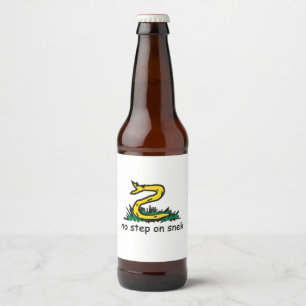 Etiqueta Para Botella De Cerveza No pisar en snek memes parodia de Gadsden SnekRigh