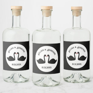Etiqueta Para Botella De Licor Boda gótico besando a Personalizado de cisnes negr