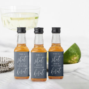 Etiqueta Para Botella De Licor Toma un Trago, Ella se Casa Fiesta de Soltera