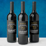 Etiqueta Para Botella De Vino 70.º cumpleaños Black Gold Legendary Funny<br><div class="desc">Una etiqueta personalizada y elegante para botellas de vino de 70 años que es fácil de personalizar para esa fiesta especial de cumpleaños.</div>