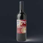 Etiqueta Para Botella De Vino 70 y Fabulous Gold Purpurina 2 Photo 70th Birthday<br><div class="desc">70 y Fabulous Gold Purpurina 2 Photo 70th Birthday Wine Label. Añade tus fotos - puedes usar una foto antigua y nueva. Añade tu nombre y edad.</div>