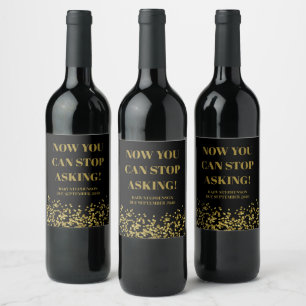 Etiqueta Para Botella De Vino Anuncio divertido y lindo de embarazo en negro y d