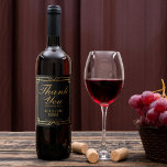 Etiqueta Para Botella De Vino Art Deco Vintage Elegante Marco dorado Negro<br><div class="desc">Expresar su gratitud con estilo con nuestras etiquetas de vinos de Gracias! Con el mismo diseño lujoso y elegante que nuestra colección de invitaciones a bodas Art Deco, nuestras etiquetas de vinos son la manera perfecta de añadir un toque personalizado a su ocasión especial. Diseñado con un bonito marco de...</div>