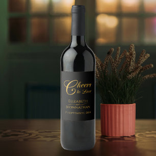 Etiqueta Para Botella De Vino Boda de nombres de caligrafía negra y dorada