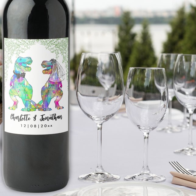 Etiqueta Para Botella De Vino Boda de temas de dinosaurio (Colorful T-Rex Bride and Groom Dinosaur Wedding Custom wine labels)