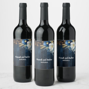 Etiqueta Para Botella De Vino Boda floral blanca de madera azul rustica