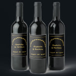 Etiqueta Para Botella De Vino Boda personalizado de Black Gold Funny<br><div class="desc">Etiquetas simples de botellas bodas en tomates de negro y oro "Felicitaciones Legal al fin" texto divertido fácil de personalizar con sus nombres</div>