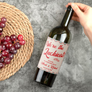 Etiqueta Para Botella De Vino Boda Retro con Guión Rojo y Rayas Azules
