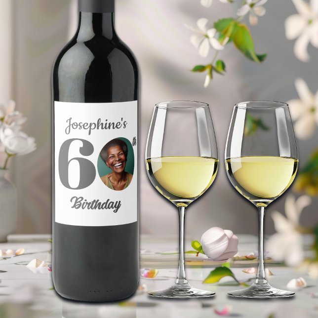 Etiqueta Para Botella De Vino Bold 60th Birthday Party Photo (Subido por el creador)