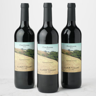 Etiqueta Para Botella De Vino Colinas secas con árboles