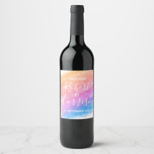 Etiqueta Para Botella De Vino Corazón arcoiris lleno de alegría Boda