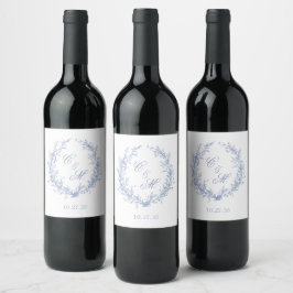 Etiqueta Para Botella De Vino Corona Botánica de Monograma Azul Polvoriento para
