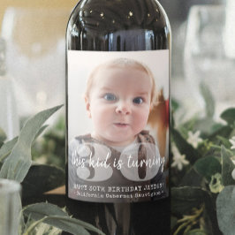 Etiqueta Para Botella De Vino CUALQUIER Fotomía Moderna "Este niño" de cumpleaño