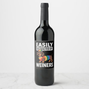 Etiqueta Para Botella De Vino Distrado fácilmente por los Weiners LGBTQ Rainbow 