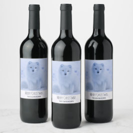 Etiqueta Para Botella De Vino El zorro ártico lindo en el invierno nevado