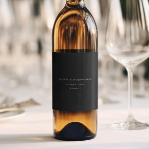 Etiqueta Para Botella De Vino Elegante Boda de caligrafía moderna en blanco y ne