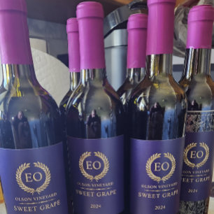 Etiqueta Para Botella De Vino Elegante Laurel De Oro Sobre Morado